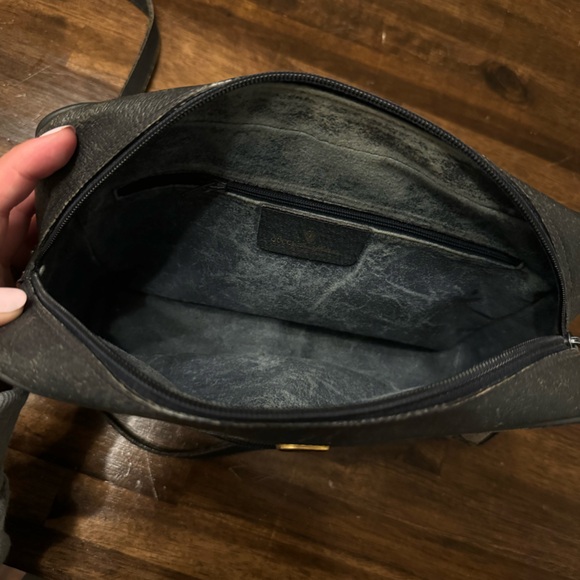 Vintage Gucci Crossbody - Picture 7 of 10